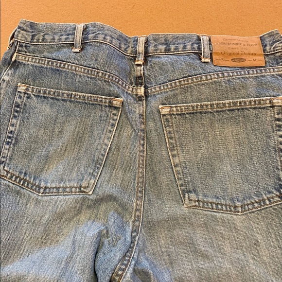 Men’s Jeans - Picture 2 of 5